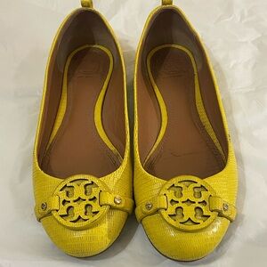 TORY BURCH 34277 Yellow Abby Ballet Tumbled Leather shoes size Sz 7.5